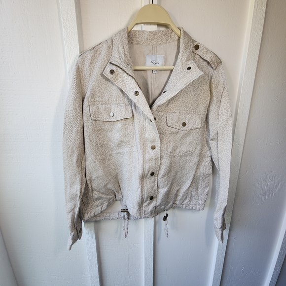Rails Collins Linen Blend Utility Jacket White Mini Cheetah Print Size Small - Picture 2 of 16